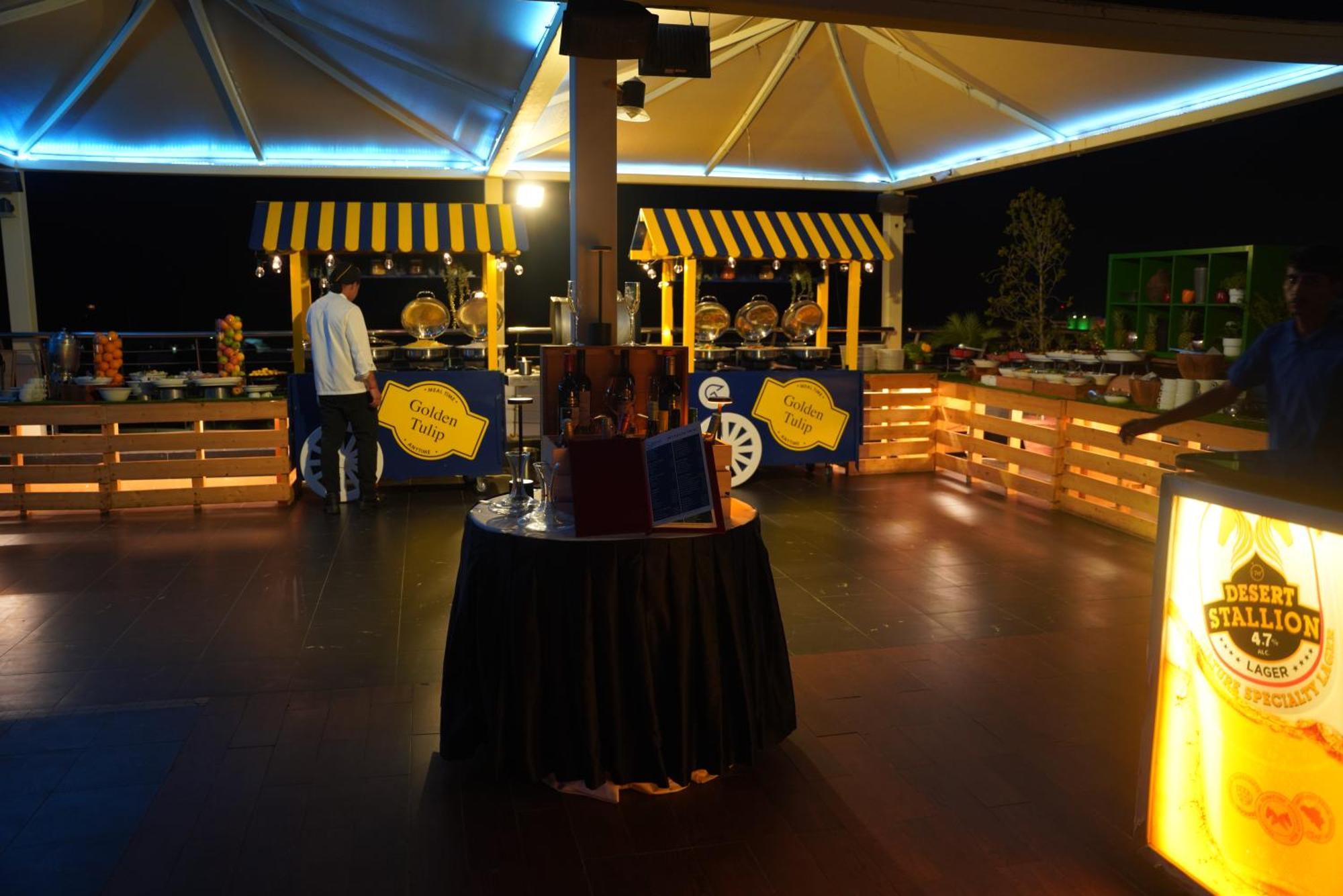 Golden Tulip Muscat Hotel Екстериор снимка